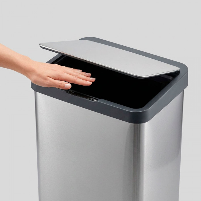 BALDE LIXO 60L C/ SENSOR AUT.